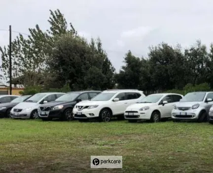 Solution Parking Fiumicino foto 2