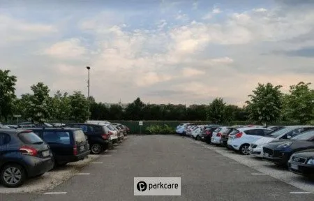 Avioparking Bologna foto 2